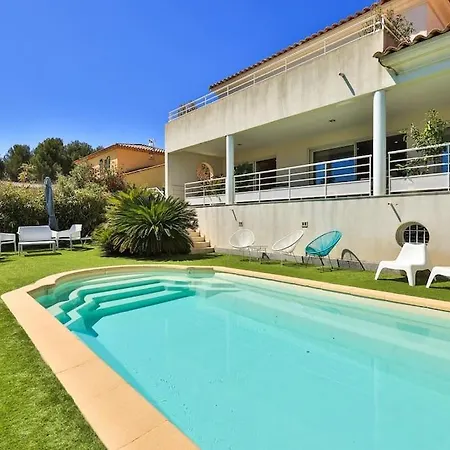 Jolie Avec Piscine Et Vue - Oasis * La Ciotat