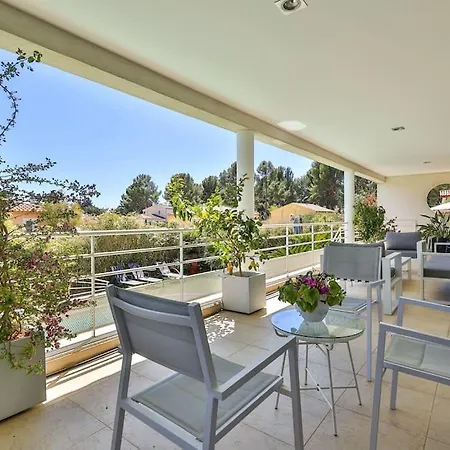 Villa Jolie Avec Piscine Et Vue - Oasis